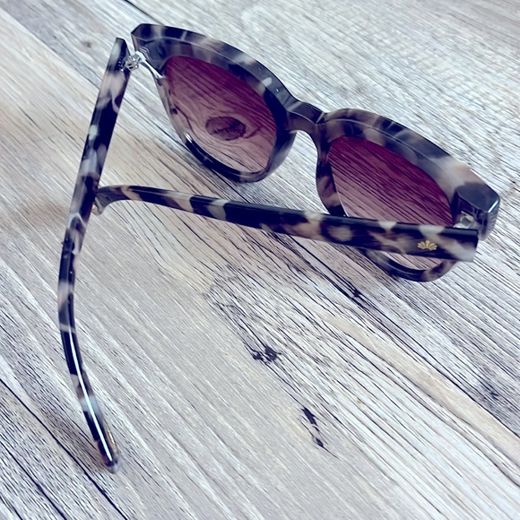 Lele Sadoughi Tortoise Shell Brooklyn Oversized Sunglasses like new